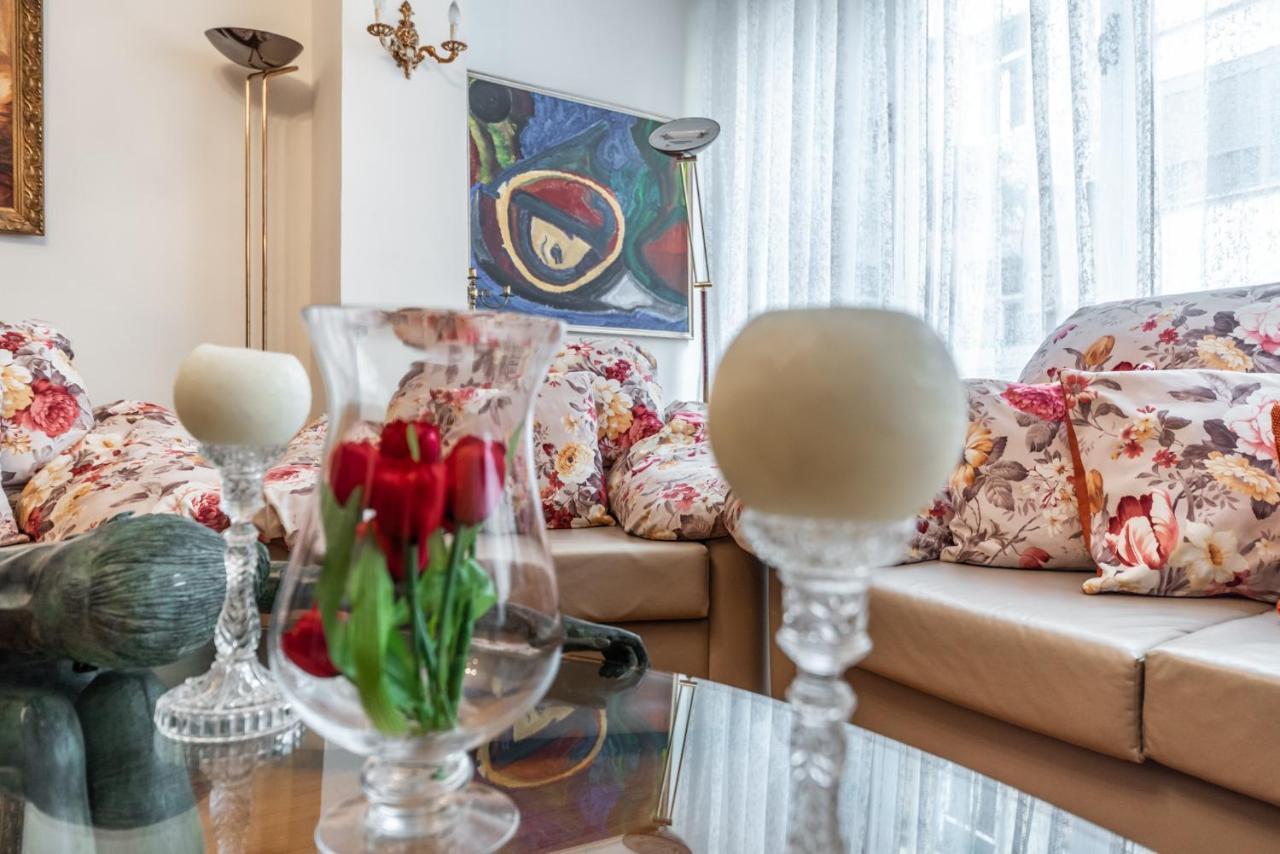 Vintage&warm 2BR apartament in Tirana Bagian luar foto