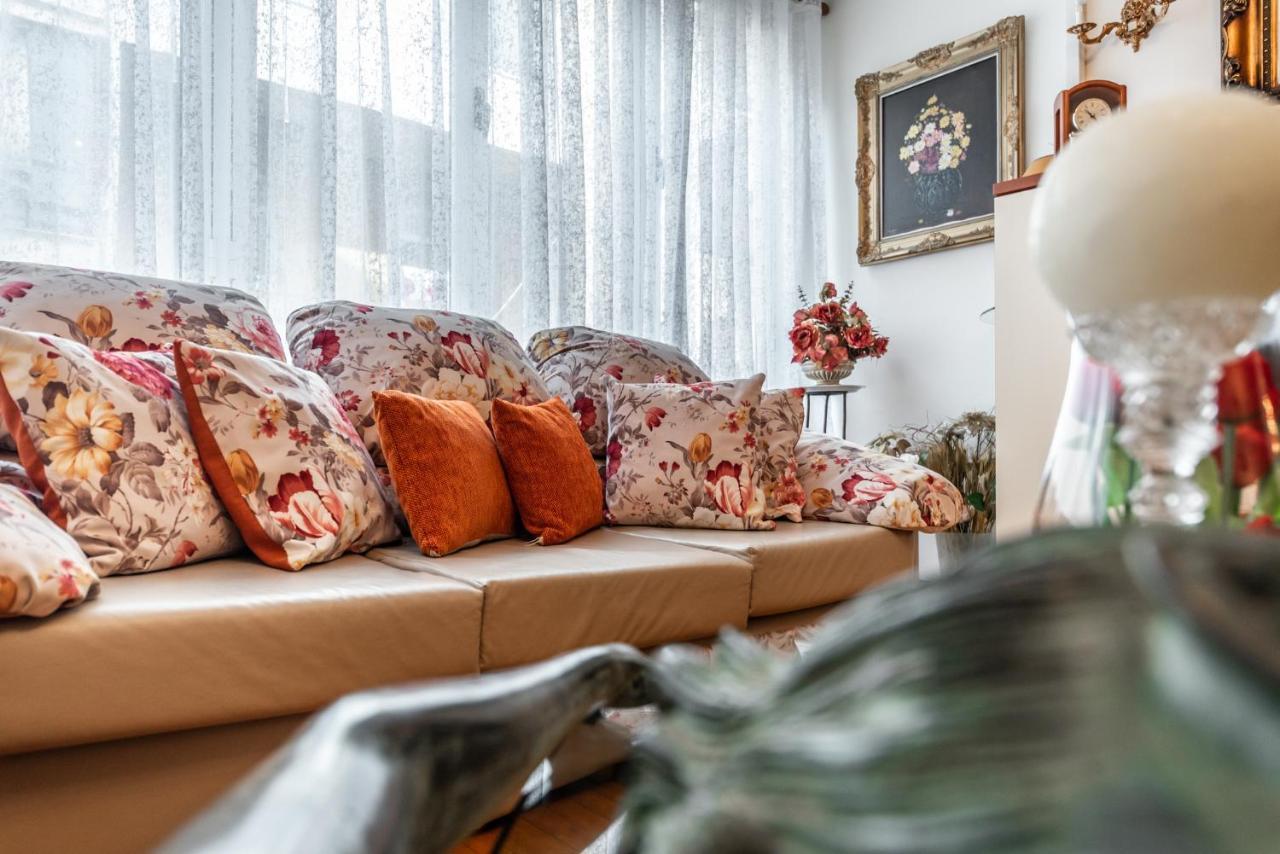 Vintage&warm 2BR apartament in Tirana Bagian luar foto