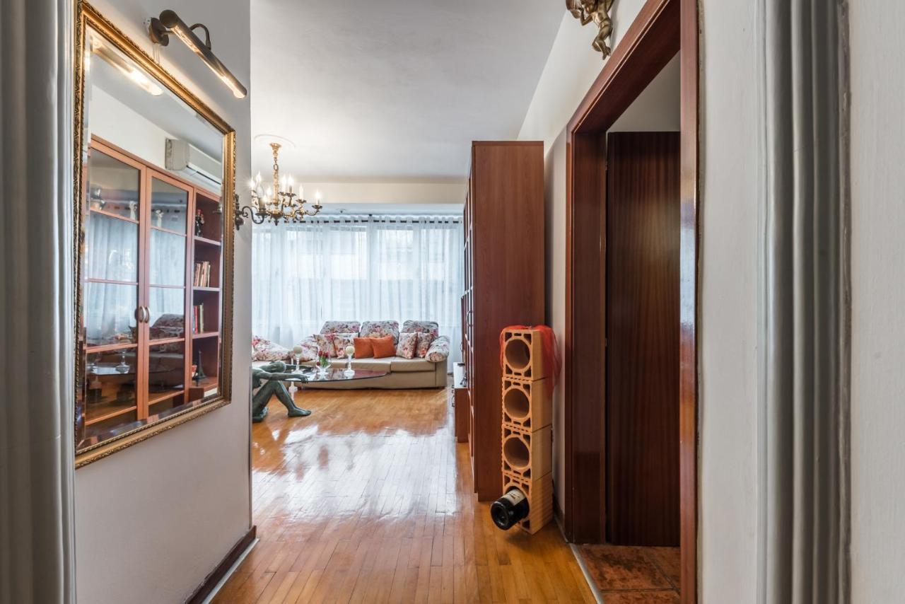 Vintage&warm 2BR apartament in Tirana Bagian luar foto