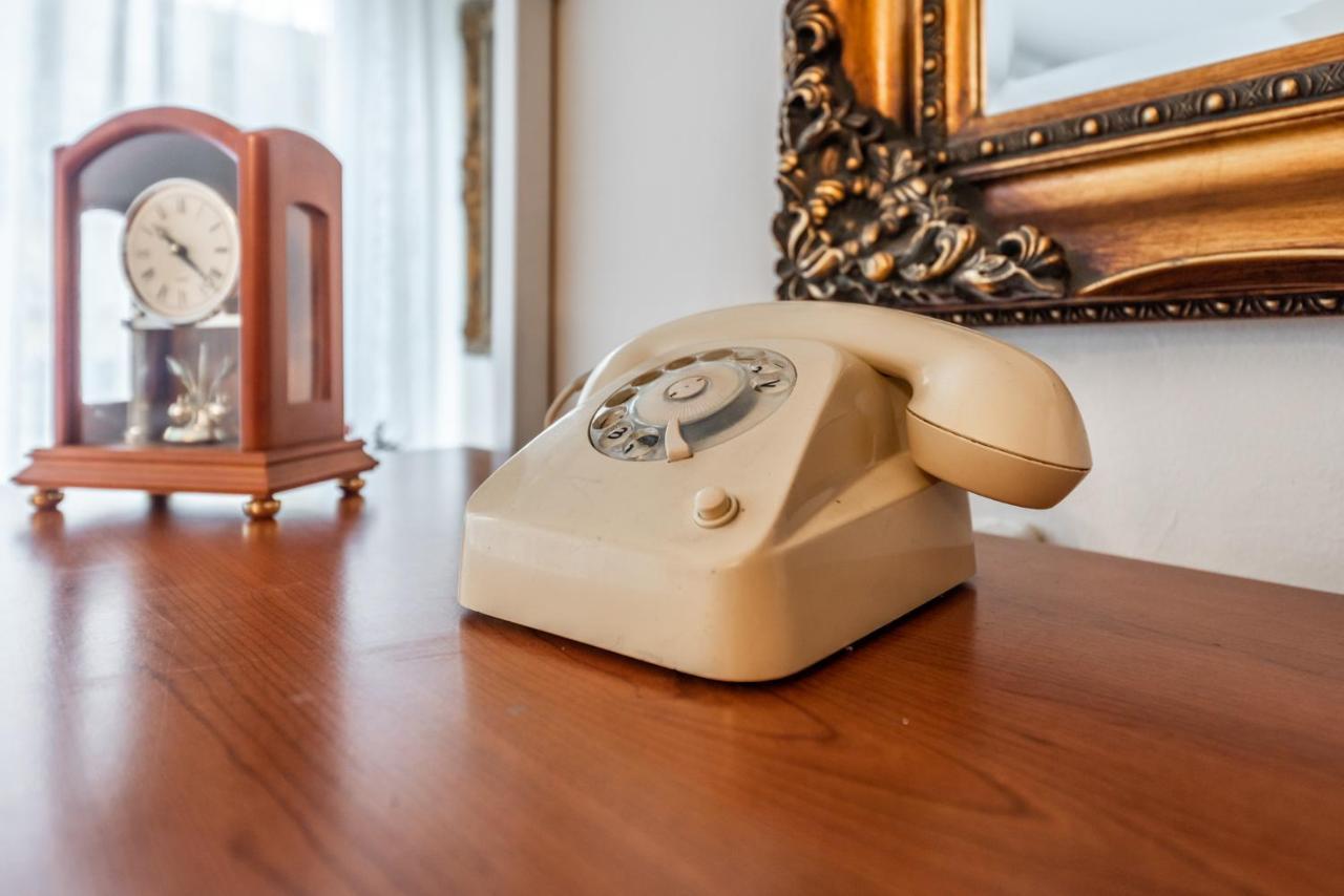 Vintage&warm 2BR apartament in Tirana Bagian luar foto